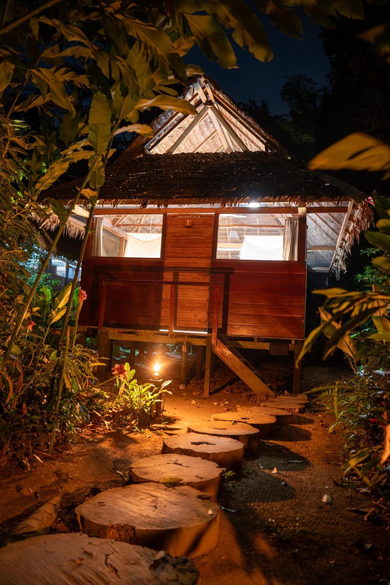 Ecolucerna Lodge Tambopata Puerto Maldonado Exterior foto